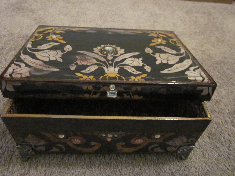 My Son, Christopher&#039;s Treasures &amp; Keepsakes Box I made for him