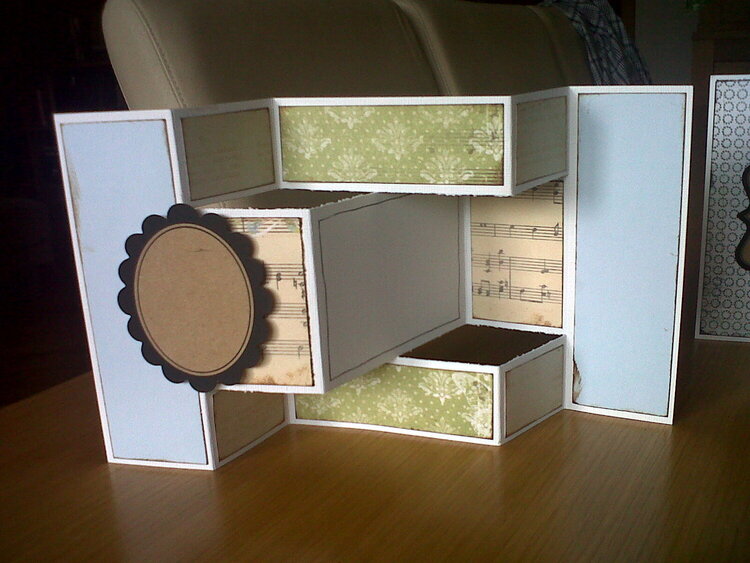 Trifold card