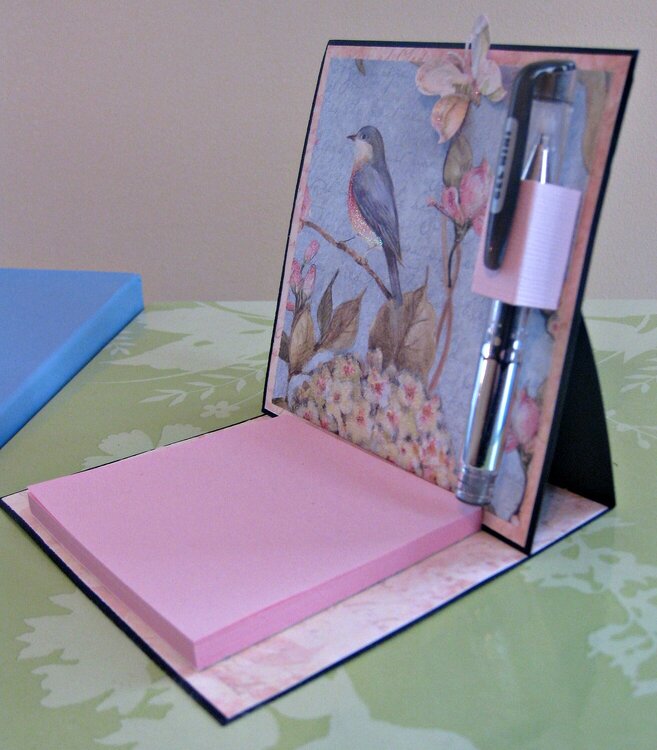 Post It Holder with Pen