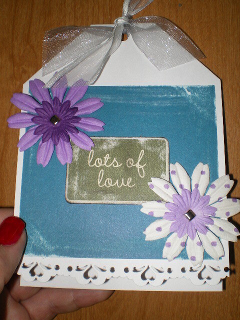 Lots of love Tag card