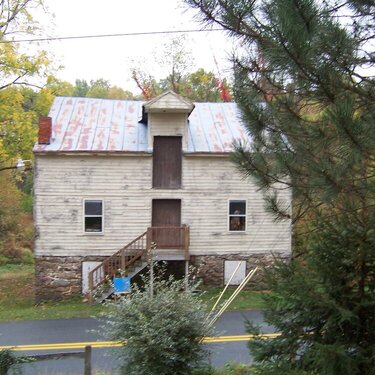 OLDFEED AND GRAIN MILL