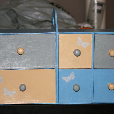 Chipboard Drawer Set - Before -