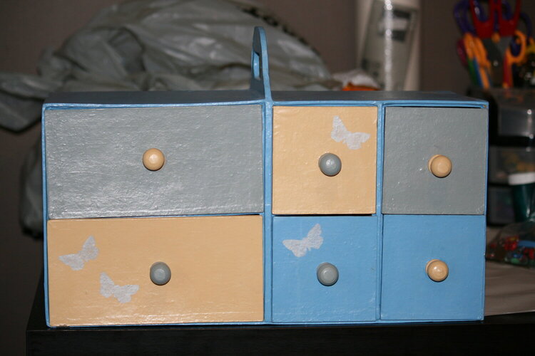 Chipboard Drawer Set - Before -