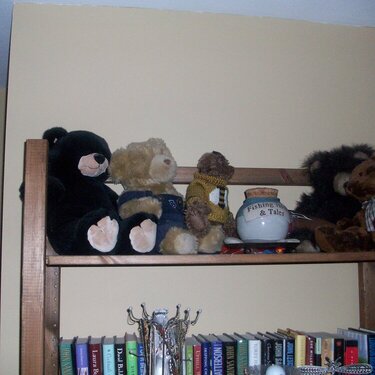 Feb Photohunt - Stuffed animals {5 Pts}