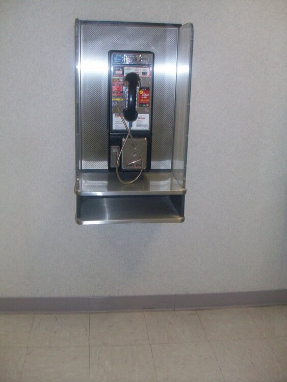 Pay phone {10 pts}
