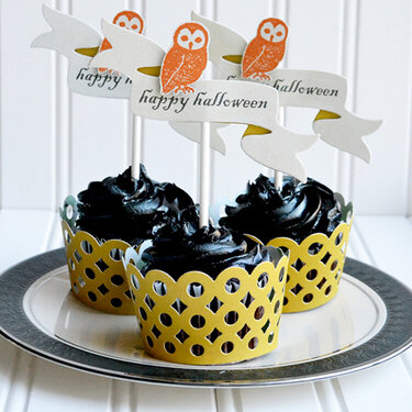 *We R* Halloween Cupcake Toppers & Wrappers