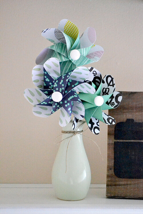 *We R* Paper Gem Garland and Pinwheel Bouquet