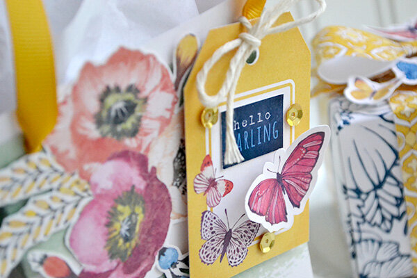 *We R* Wildflower Gift Packaging