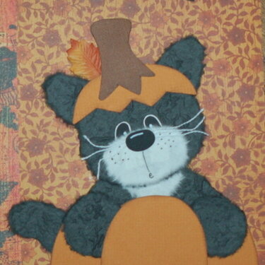 Tear Kitty In Pumpkin