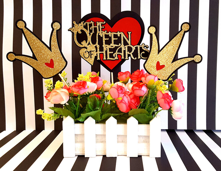 Queen of Hearts Centerpiece set