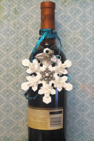 Snowflake Wine Bottle Tag