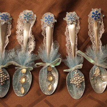 Winter altered spoons