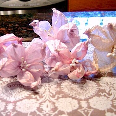 Easy Pretty Tissue Paper Flowers
