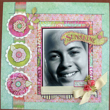 SUNSHINE MAKES ME HAPPY *** MY CREATIVE SCRAPBOOK***