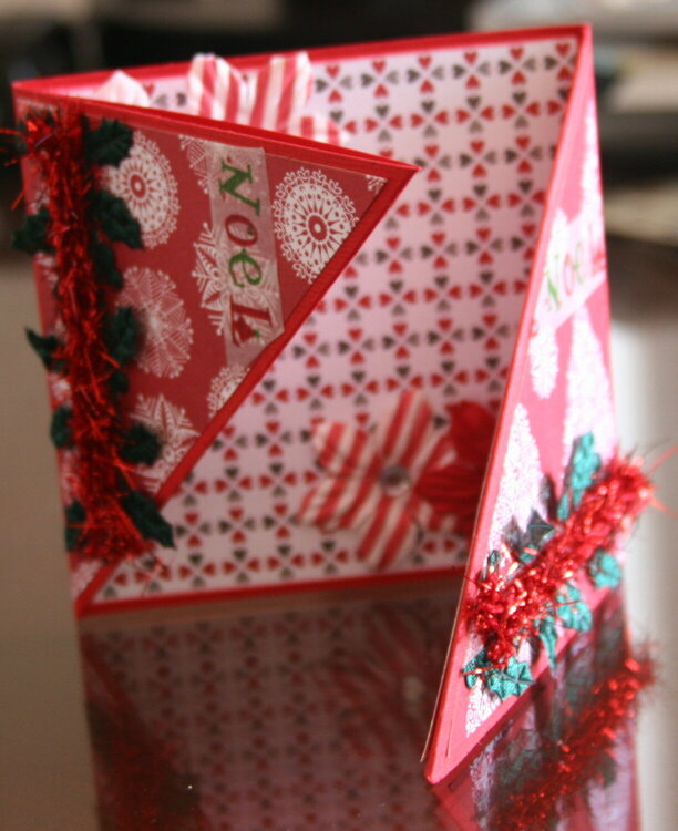 Christmas card triangle fold