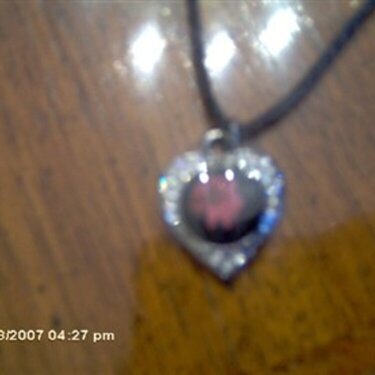 heart pendant choker