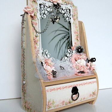 mirror with drawer *Pion Design*