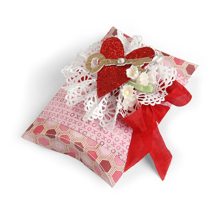 XOXO Key To My Heart Pillow Box by Debi Adams