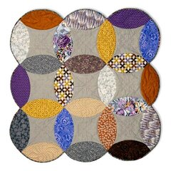 Full Melon Double Wedding Ring Quilt by Victoria Findlay Wolfe