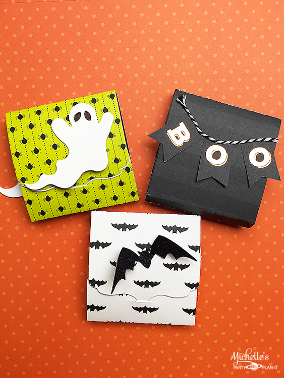 These Halloween Candy Holders Are Perfect For a Classroom Party!