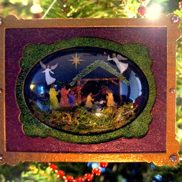Nativity Ornament **GlobeCraft Memories &amp; Piccolo**