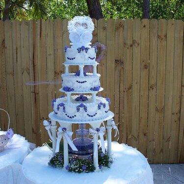 Joni&#039;s Wedding Cake