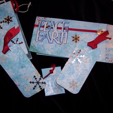 Peace on Earth Holday Gift Set