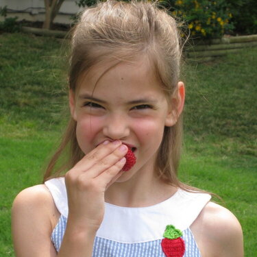 6/3 POD Strawberry Girl