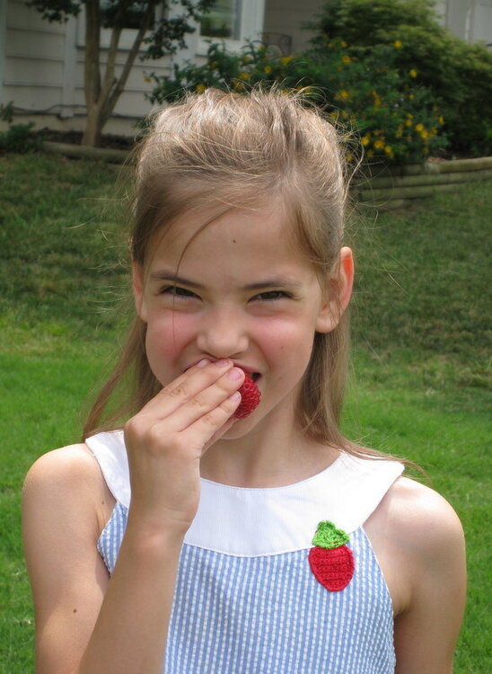 6/3 POD Strawberry Girl