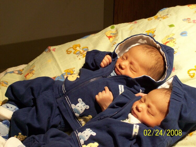 Isaiah &amp; Elijah-Coming Home From the Hospital