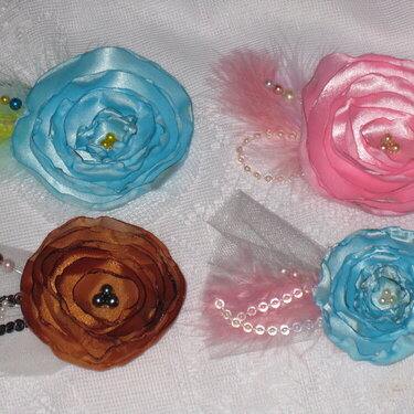 Some of the lollipop flowers &amp; pearl stick pins I have been making. TFL!!