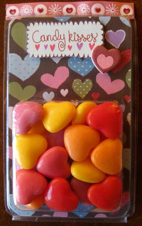 Clamshell candy gift