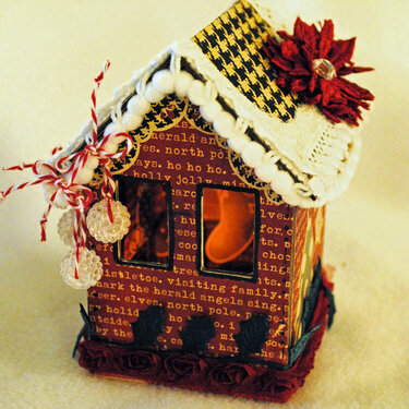 CHRISTMAS COTTAGE