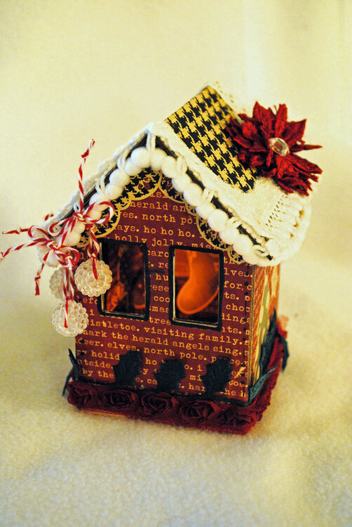 CHRISTMAS COTTAGE