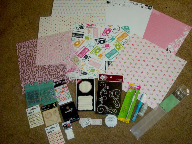 My lastest goodies from sb.com has just arrived ahhh. I love new scrapbook goodies