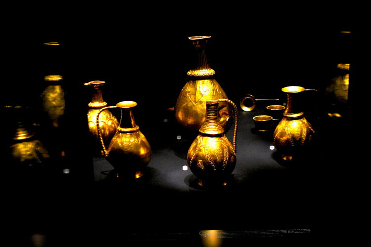 Gold pots at Museum