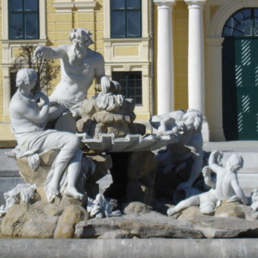 Front fountain at Schonbrunn  Palace