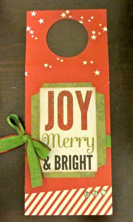 Merry and Bright bottle tag