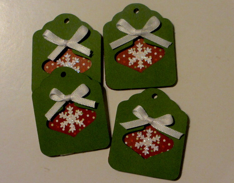 Ornament tags-snowflake