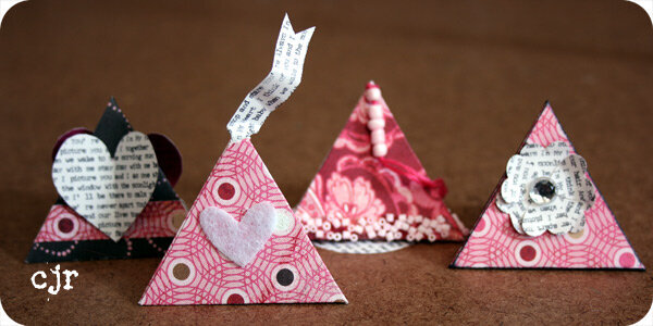 Valentine&#039;s Triangle Boxes