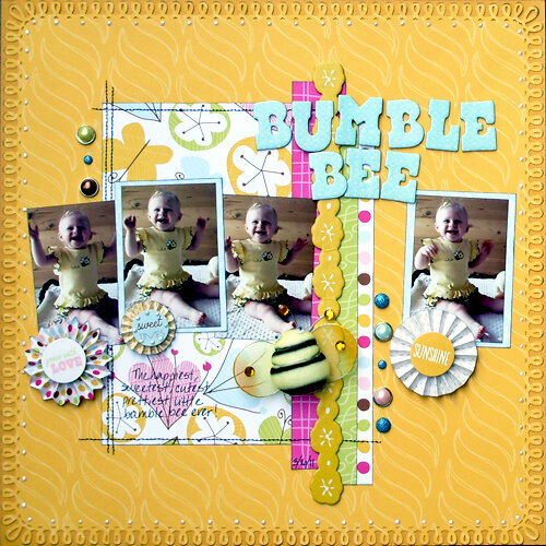 Bumble Bee *Scrapbook Daisies*