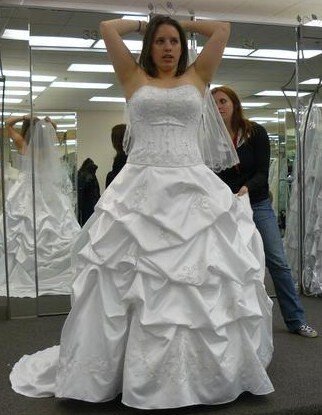 JENNY LOOKING AT WEDDING DRESSES!!
