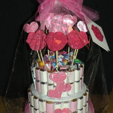 Valentine&#039;s Day Candy Cake..