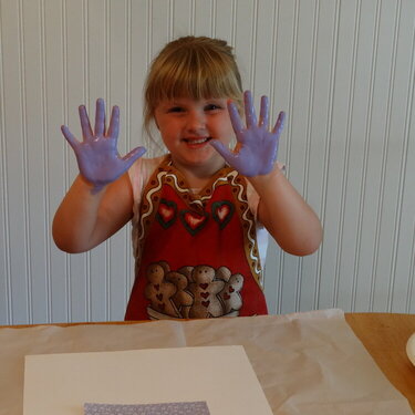 Aubrey paint on hands