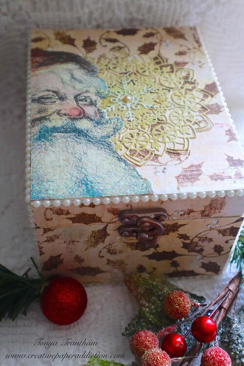 Santa Gift Box