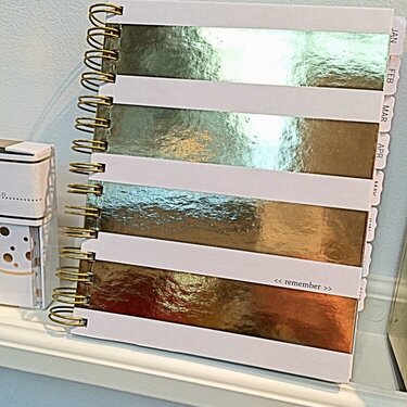Teresa Collins - Studio Gold Collection Planner