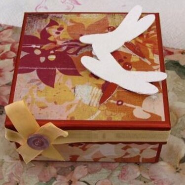 Chipboard Box with Scalloped Edge 2