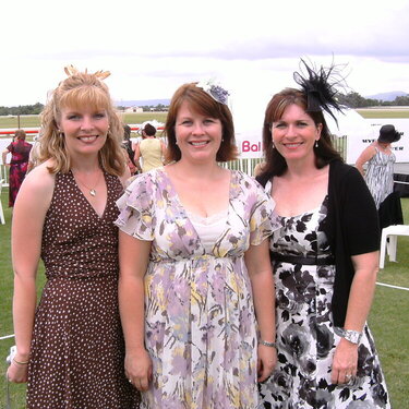 Ladies Day at Hawkesbury Races...