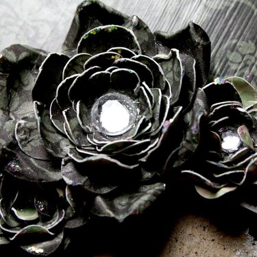 My first paper roses =]