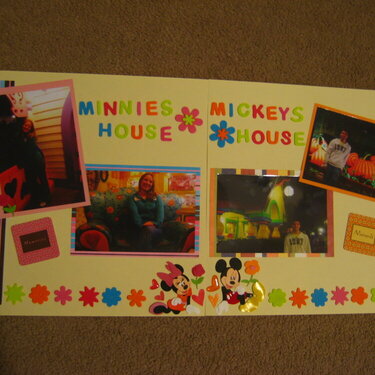 Minnie and Mickey&#039;s Houses